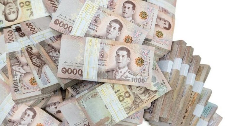 Economists Foresee 38 Baht To 1 US Dollar This Year