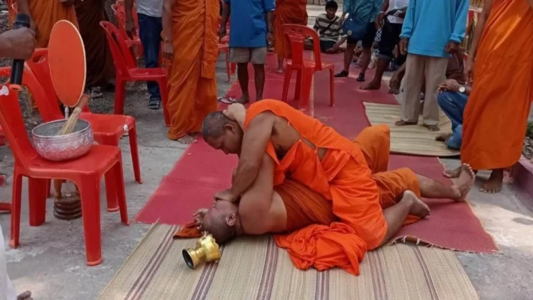 Mad Buddhist Monks Brawl At Funeral In Surin Thailand