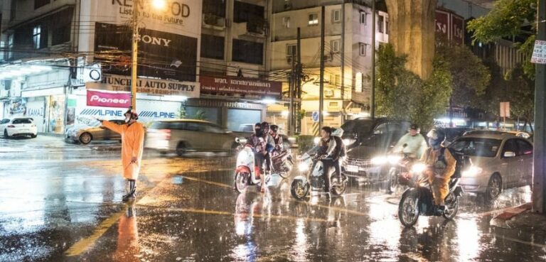 Tha Bo’s Watery Battle: Northern Thailand Community Withstands Relentless Flooding For Two Weeks